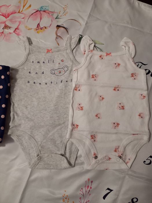 Vand set maiouri carter's (5 bucati)  9 luni