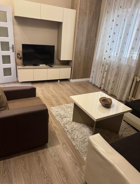 Дава се под наем Двустаен апартамент в София, Център - 55 кв.м за 746.64 € - Снимка #1