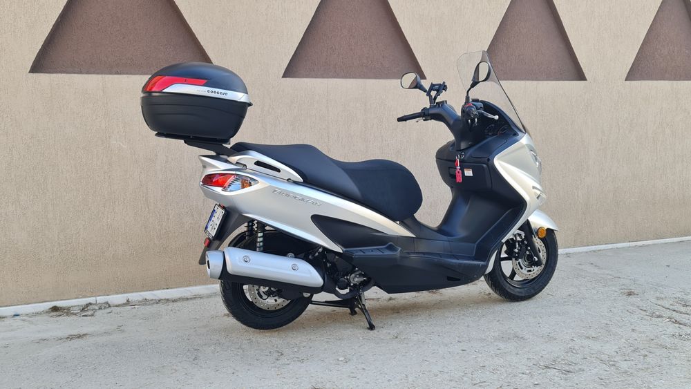 Scuter Suzuki burgman 125
