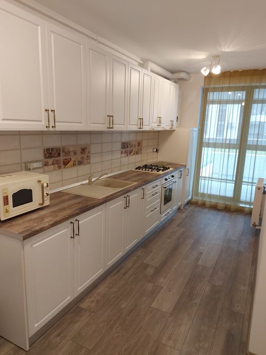 Vând apartament 2 Camere, Anul 2021, Lux, Etaj 1 (2 Lifturi) în Ansamblul Tomis Park. VIVO Mall - Euromaterna, cu Parcare subterană privata