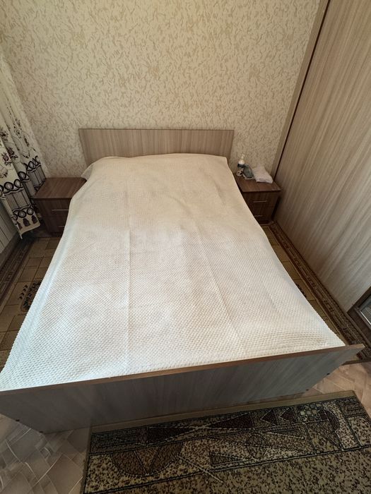 Продам кровать с ортапедическим матрасом