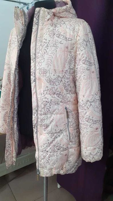 куртка для девушки/девочки от бренда/фирмы outventure