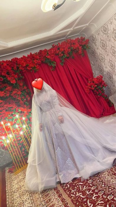 Kelin ko’ylak sotiladi, bir marotaba kiyilgan, chistkadan o’tgan