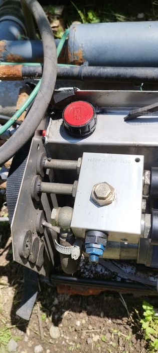 Падащ борд работещ свален от Мерцедес Спринтер