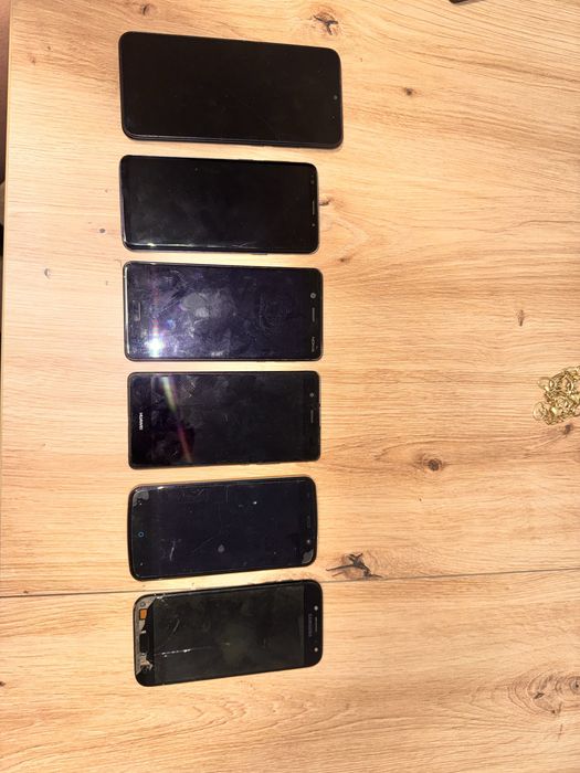Telefoane pentru piese