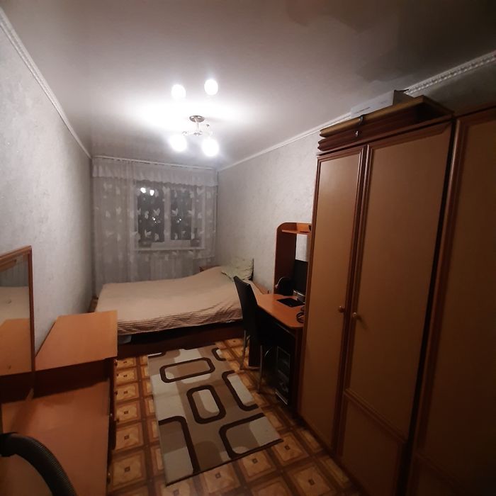 Продам квартиру 3 комнатную
