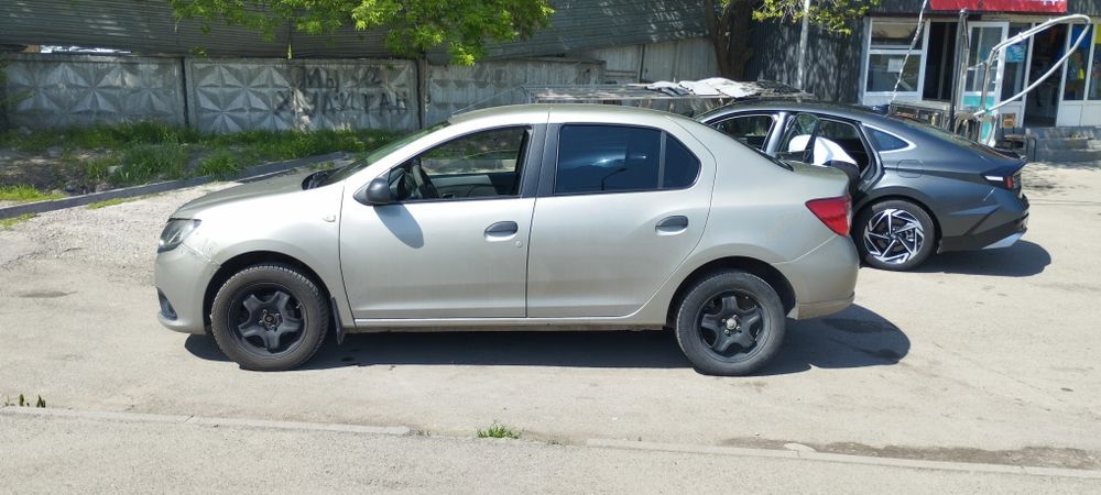 Меняю  Renault Logan 2