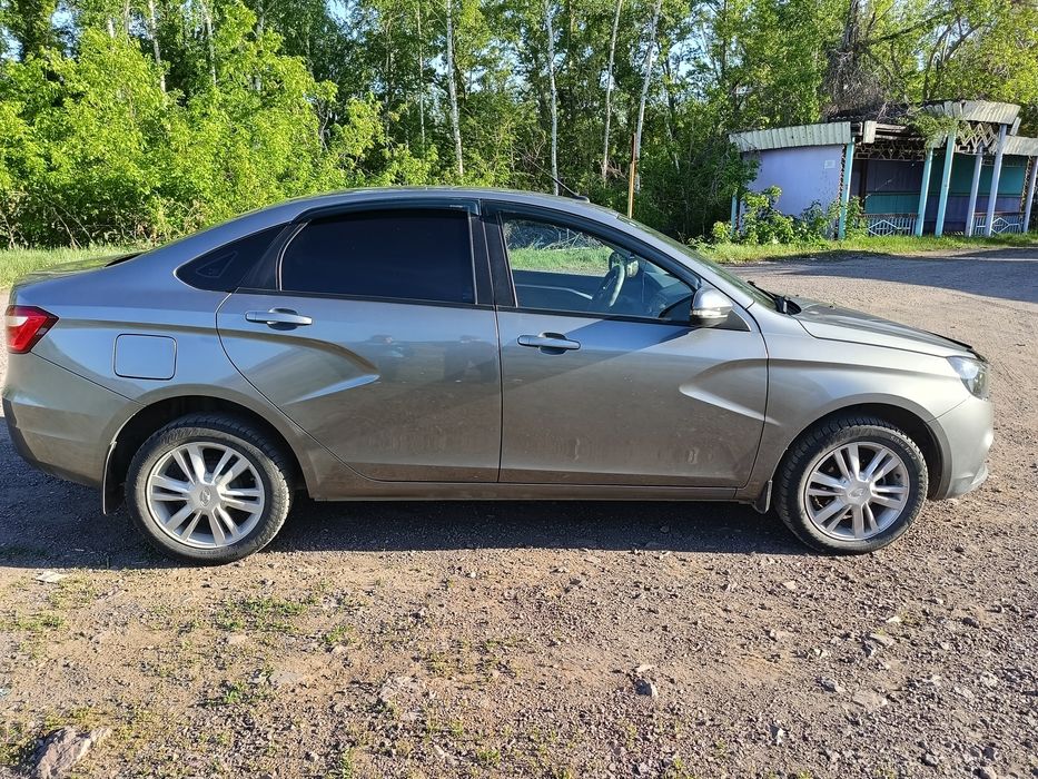Продам автомобиль Лада Веста 2019 г.в.