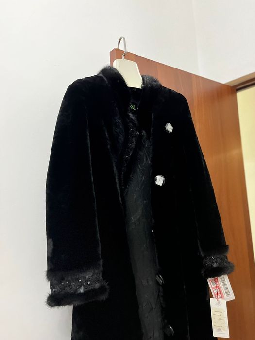 Продается Шуба женская