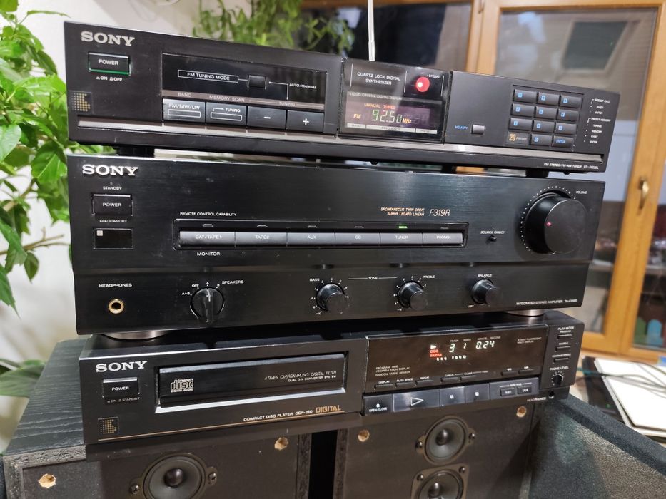Receiver Sony F319R