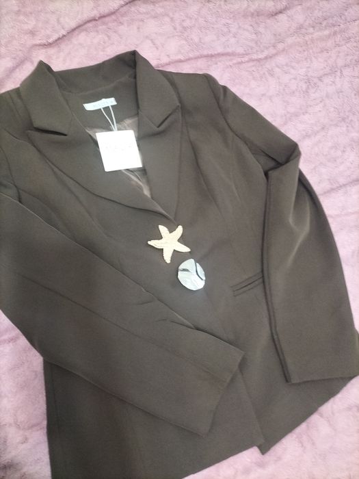 Костюм с красивой юбкой