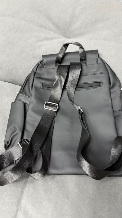 Новый рюкзак для девочки