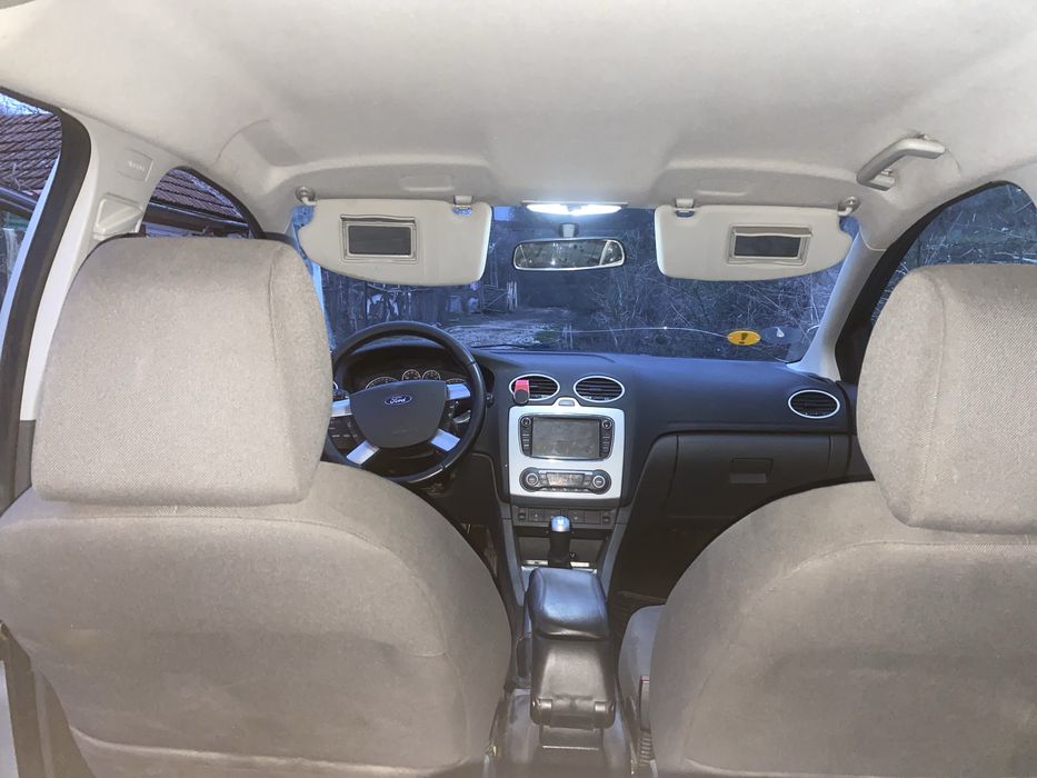 Ford focus 2 2007 1.6 90 CP ( defect )