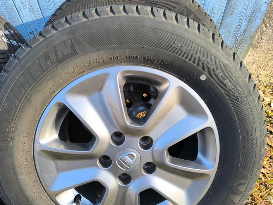 Jante Duster  5 x114.3 Michelin anvelope Vara/Iarna - All season / 215/65 R16 Originale