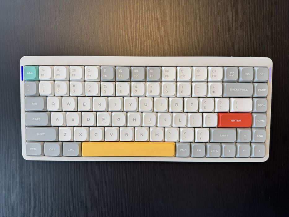 Tastatura mecanica NuPhy Air75, switchuri Moss compatibila Mac si Win