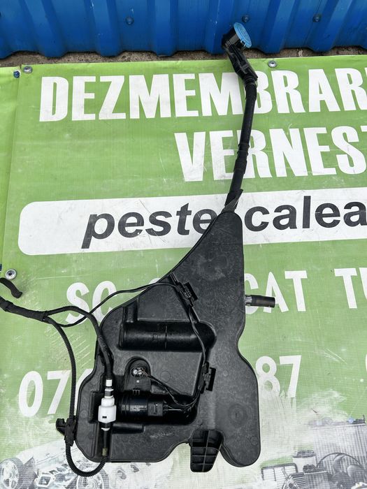 Rezervor lichid parbriz complet cu pompe BMW G21 break