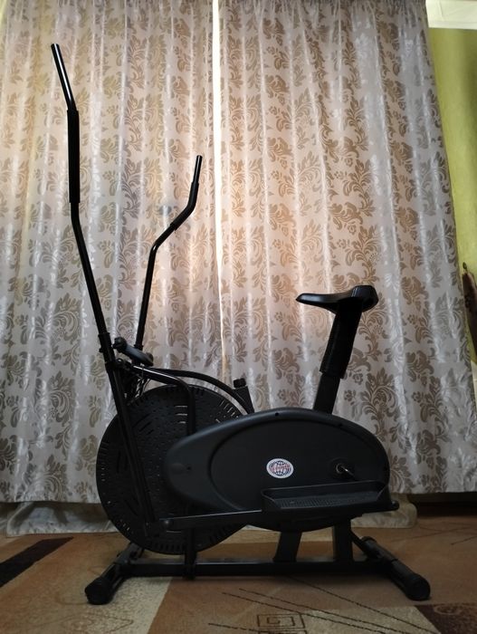 Эллиптический тренажёр