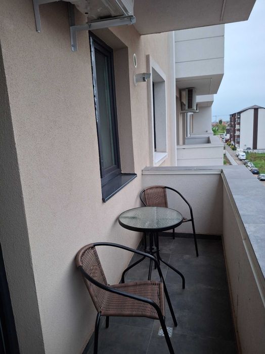 apartament cu 2 camere de inchiriat
