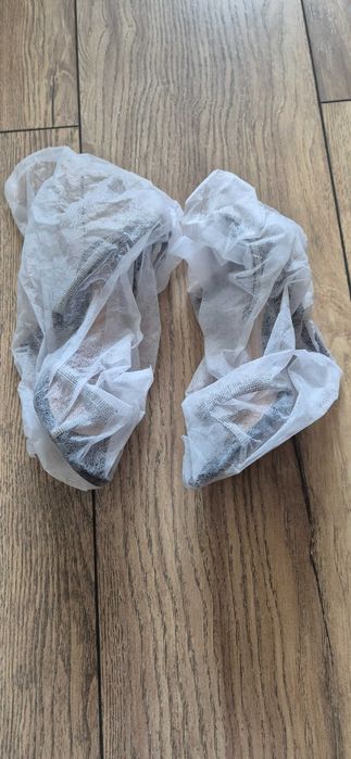 Обувки на висок ток