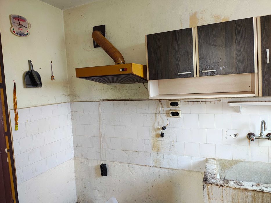 Продава се Тристаен апартамент в София, 7-ми 11-ти километър - 98 кв.м за 1256 €/кв.м - Снимка #3