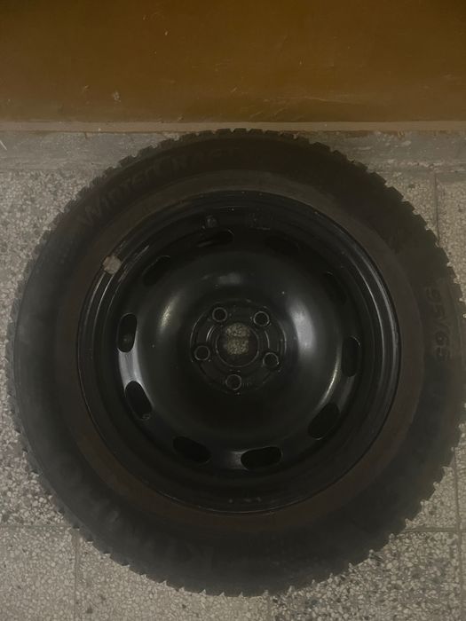 Зимни гуми с джанти 195/65/15