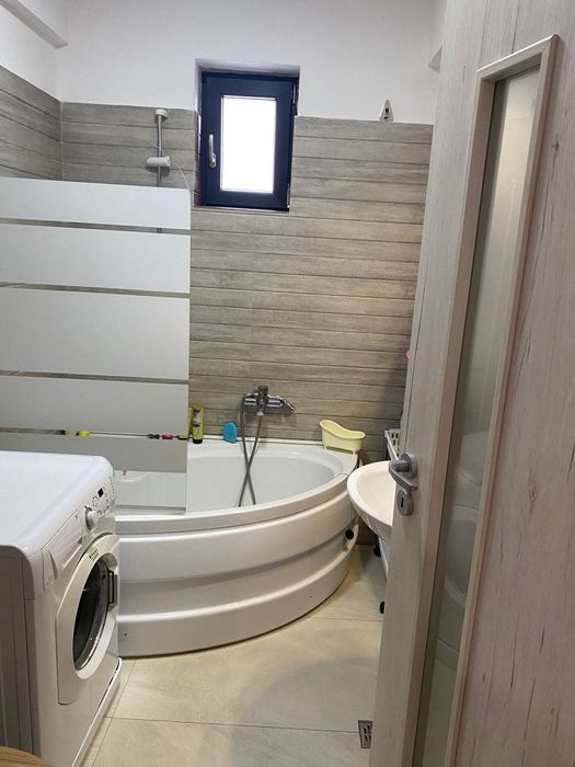 Apartament 2 camere cu loc de parcare