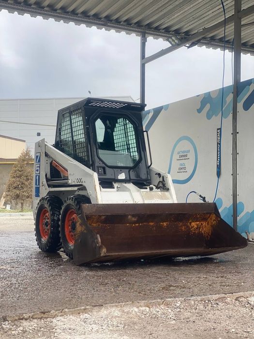 Услуги Мини(МАЛЮТКА) ЭКСКОВАТОРА И ПОГРУЗЧИКА ! Высота - 2м-2.40м!!