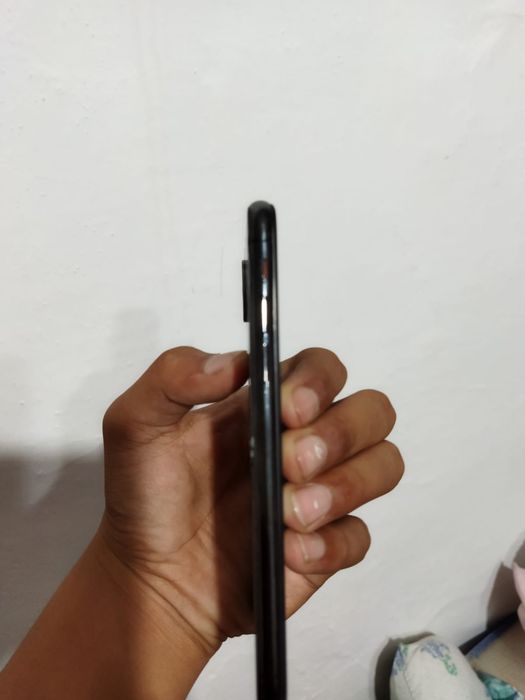 iPhone Xs телефон туралы описанияда!