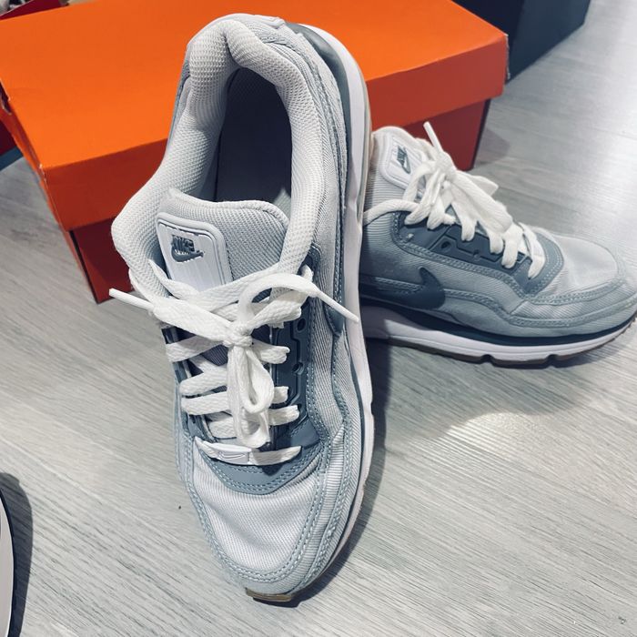 Маратонки Найк  41 1/2