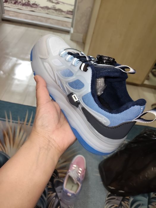 Продам роликовый Крассовки