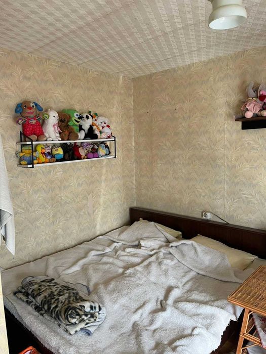 Продава къща в с.Прибой област Перник.