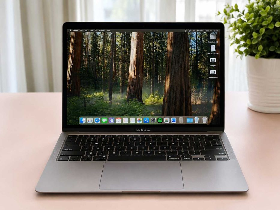 MacBook из США - Air / M1 / 8GB / 256GB