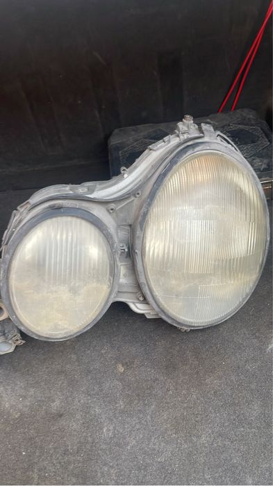 Мерседес 210 фары