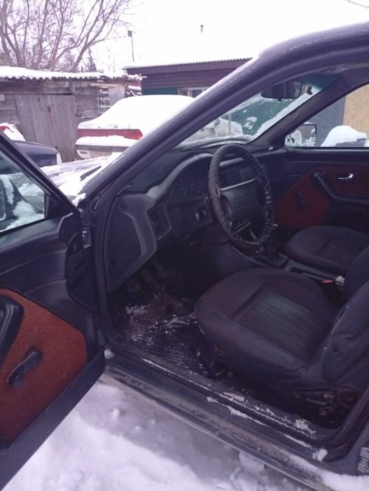 Ауди 80б4. 1992гв моновпрыск