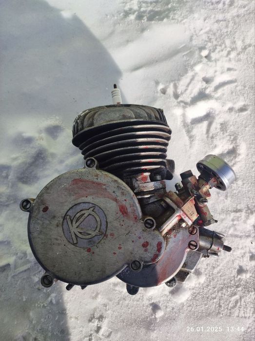Продам двигатель на мопед