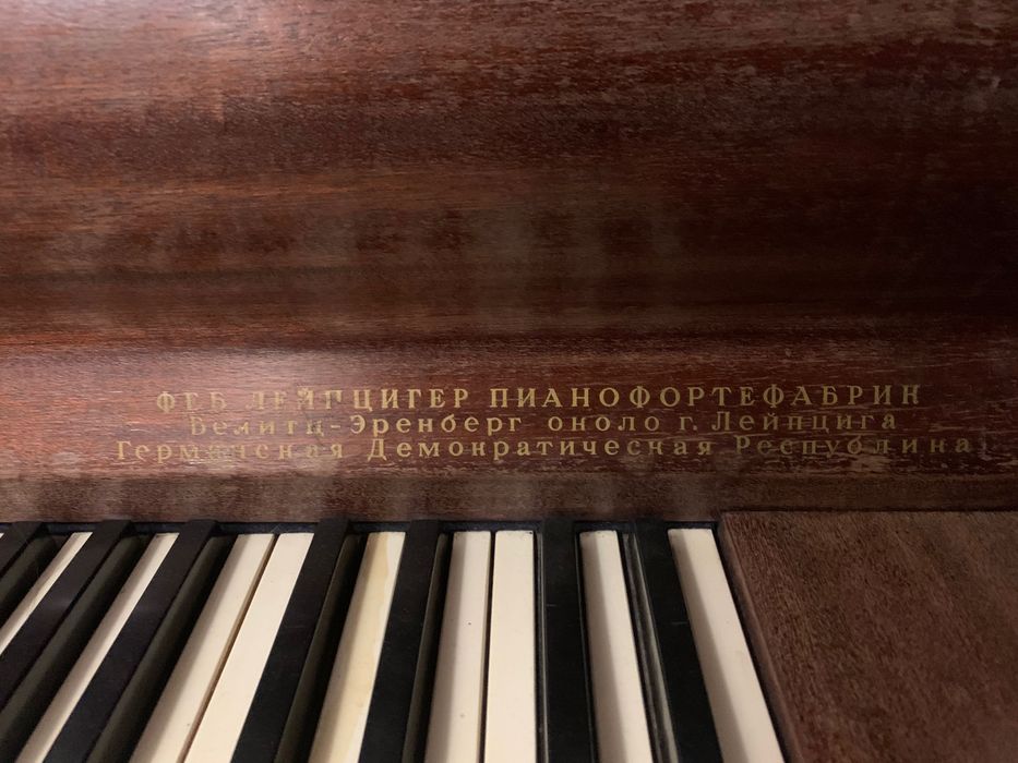 Пианино Ronish немецкое