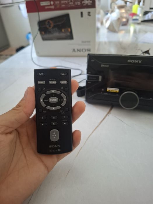 Магнитофон Sony DSX-B700