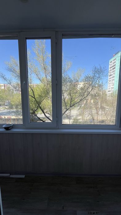 Сдам 2х комн. 220000 в центре города.