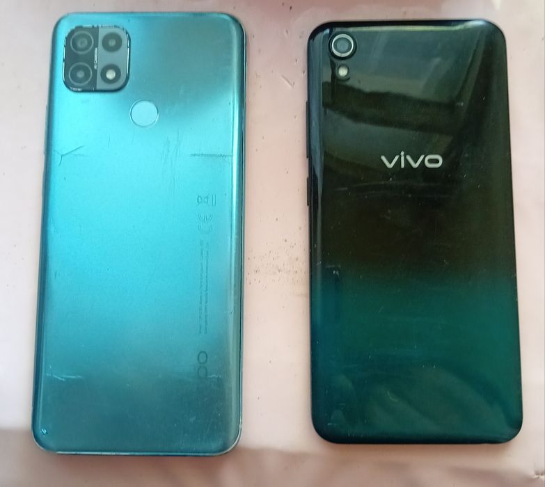 На Запчасти 2телефона Oppo A15  и Vivo Y1s