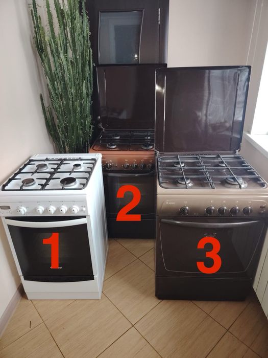 Продам газовые плиты Гефест