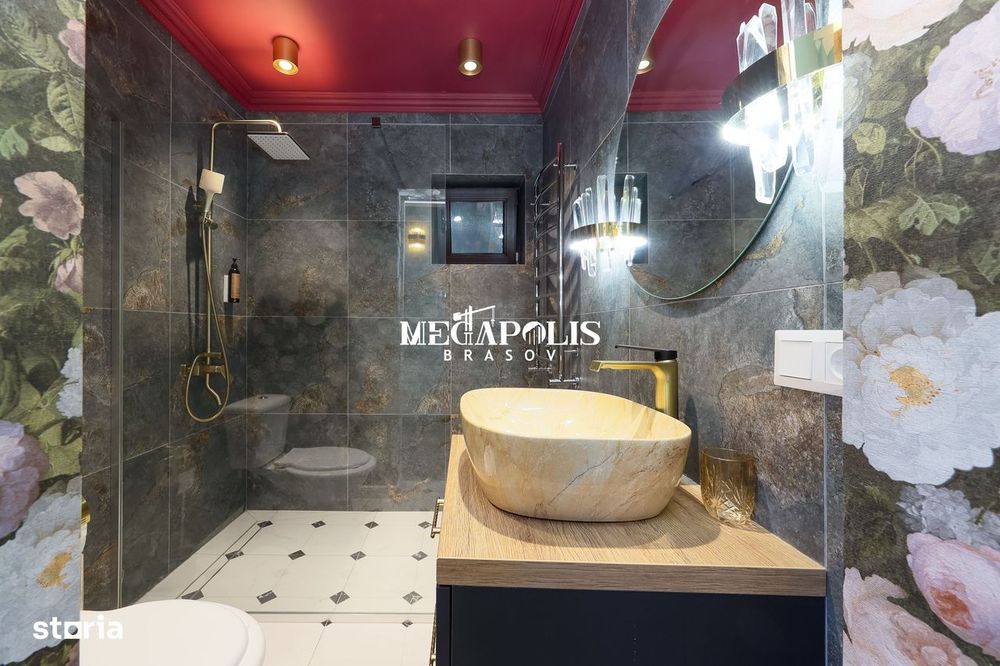 Pensiune/Vilă de vânzare în Bran | 8 camere | 180 mp