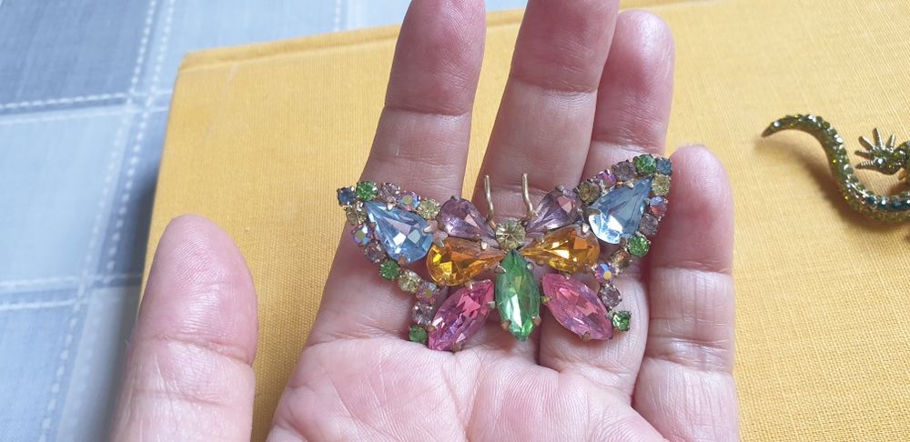 Броши чехославакия винтаж