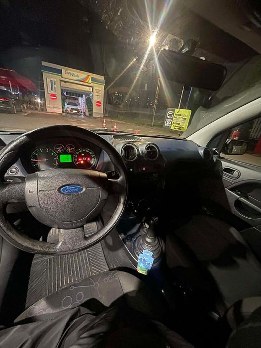 Vand Ford Fiesta