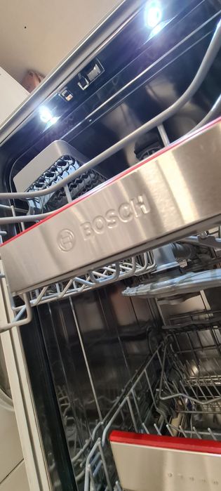 Съдомиялна за вграждане 45см Bosch SPI66PS00E Serie 6