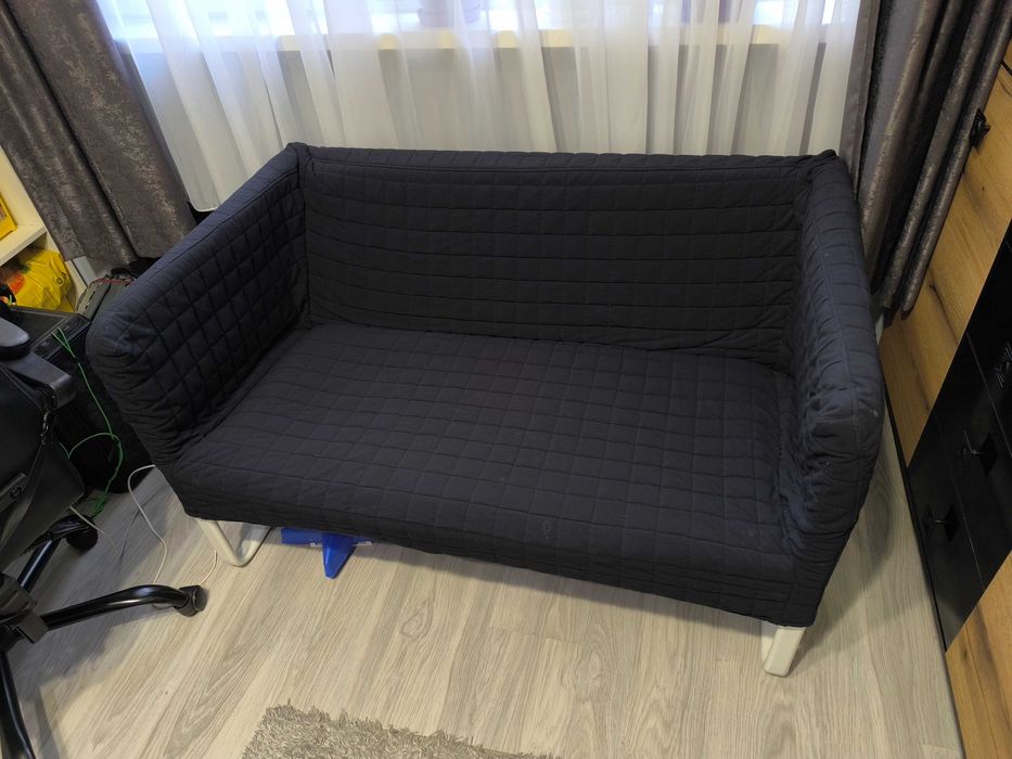 Диван с метална конструкция нов черен калъф