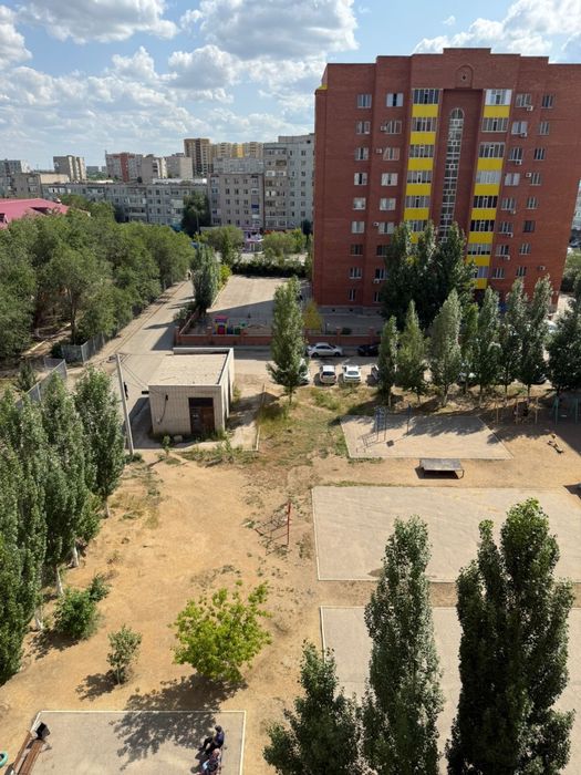 Квартира посуточно 11мкр Мега парк