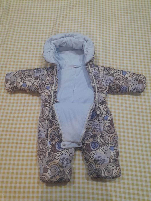 Продам зимний комбинезон.