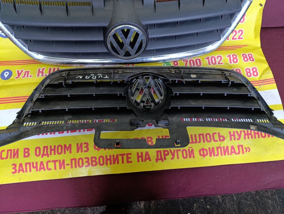 Решетка радиатора на Фольксваген Тоуран