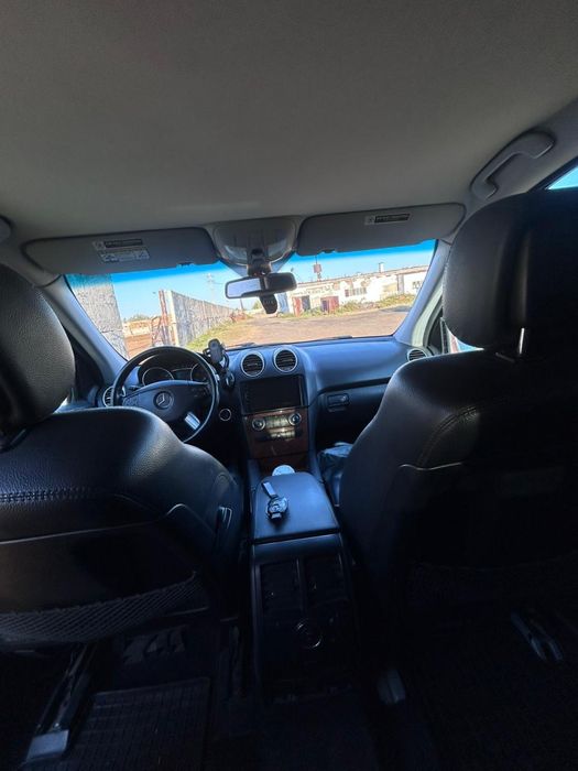 Продам Mercedes ML 350
