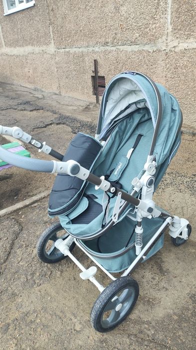 Продам коляску трансформер 3 в 1 .